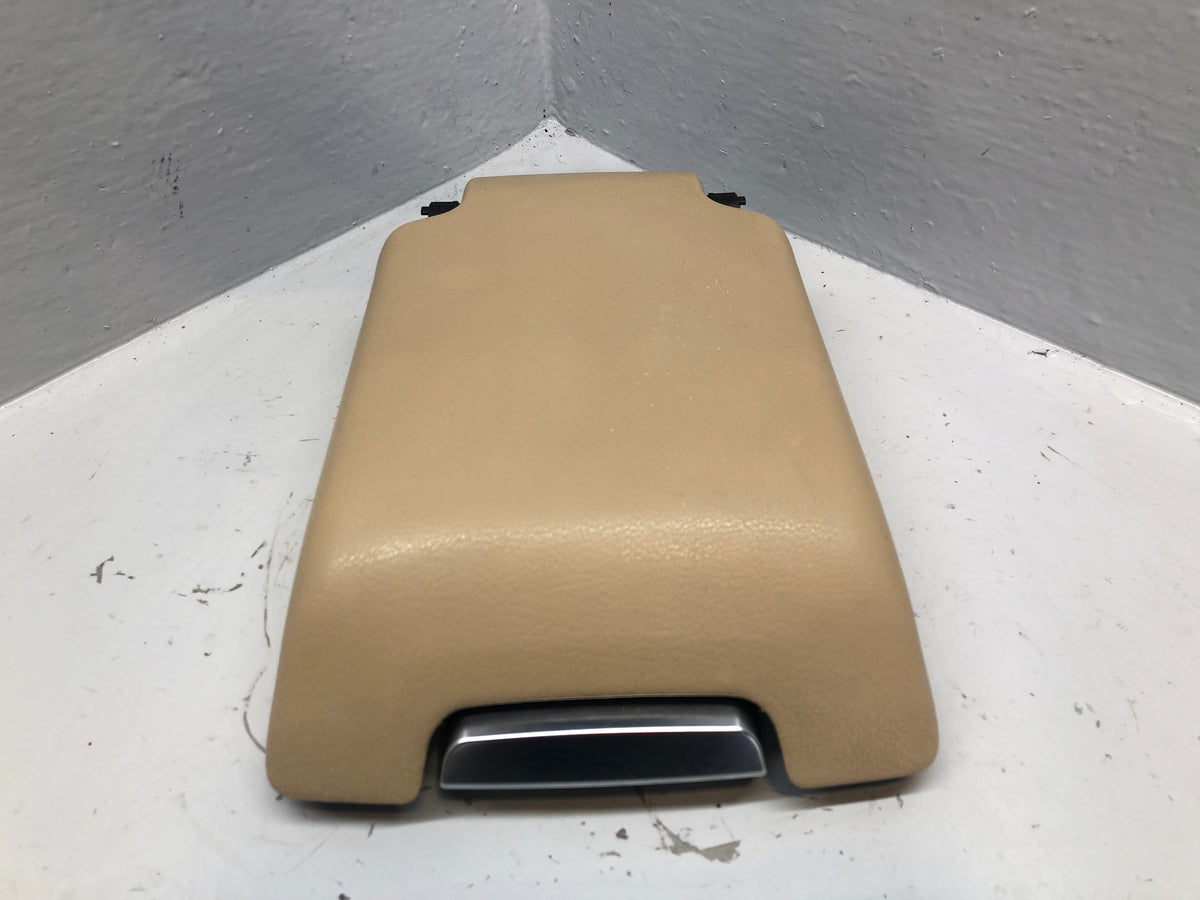 Range Rover Sport Centre Console Armrest Lid with Catch Almond Land Rover J05106