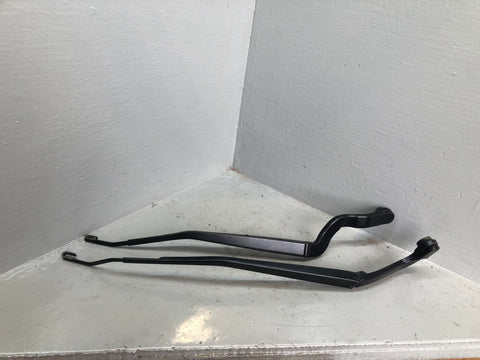 Range Rover Sport Wiper Arms Windscreen Front Pair L494 2014 to 2022
