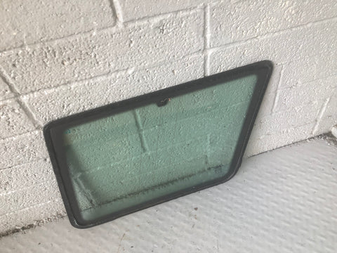 Discovery 2 Window Glass Quarter Near Side Rear Land Rover 1998 to 2004