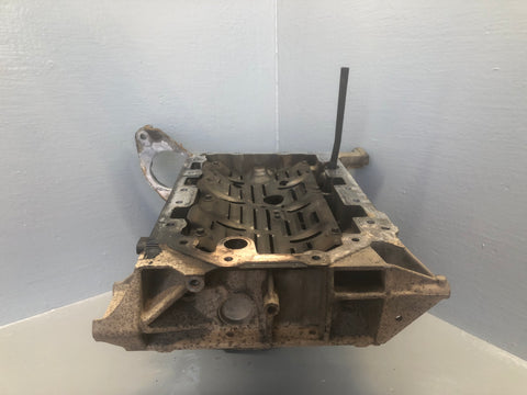 Discovery 4 Oil Sump Upper Tray 3.0 TDV6 Land Rover 2014 to 2016 Gen 2