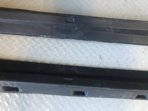 Freelander 2 Sill Cover Trims Pair Land Rover 2006 to 2014 Black Plastic J31076