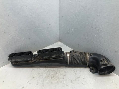 Range Rover L405 Air Intake Pipe Near Side 4.4 SDV8 CPLA-9A675-AD 2013 to 2017