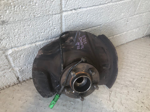 Range Rover L322 Hub Assembly Near Side Front 2006 to 2009 All Models D01076