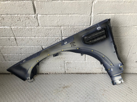 Discovery 3 Wing Off Side Front Cairns Blue Land Rover 2004 to 2009 J17076