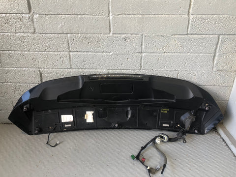 Range Rover Evoque Spoiler Tailgate Roof With Brake Light in Black L03066