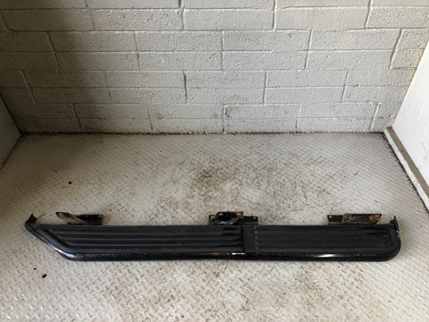 Discovery 3 4 Side Steps Pair Of Black Land Rover 2004 to 2014 K26086