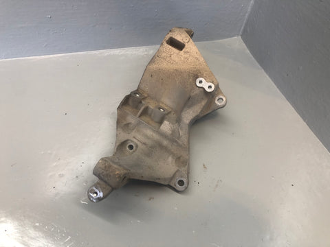 Discovery 4 Alternator Bracket Mount 3.0 TDV6 CPLA-10239-AC Land Rover Gen 2