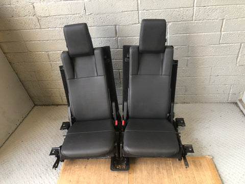 Discovery 3 Seats Rear 3rd Third Row in Black Land Rover 2004 to 2009 J17076