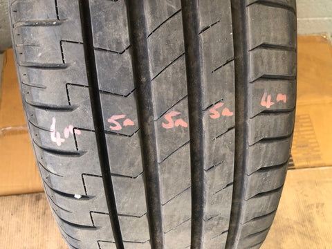 Discovery 4 Alloy Wheels and Tyres 255/55R19 Set of x 4 Land Rover D27056