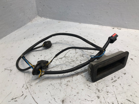 Freelander 2 Tailgate Release Micro Switch LR079909 Land Rover L359 2006 to 2011