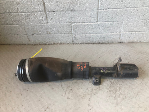 Range Rover L322 Air Suspension Strut Off Side Front 2006 to 2010 D01076