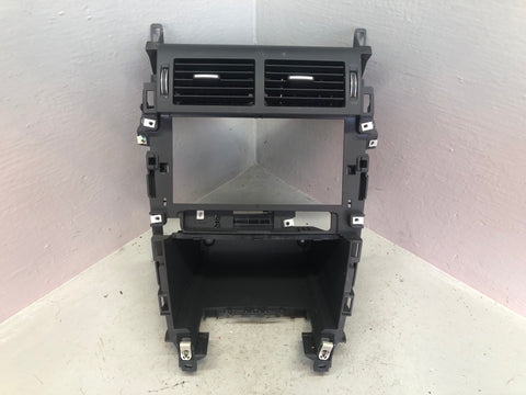 Discovery Sport Air Vents Dashboard Centre L550 Land Rover 2014 to 2019