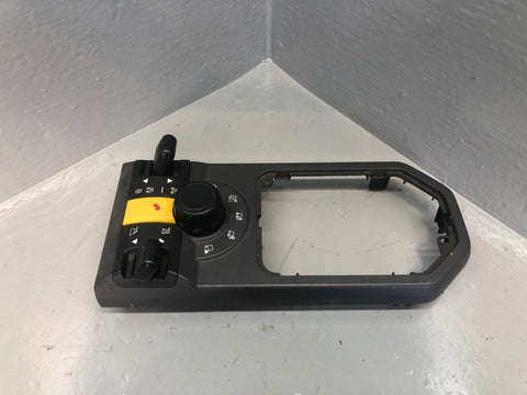 Discovery 3 Terrain Settings Panel Switch Air Suspension YUD501590WUX