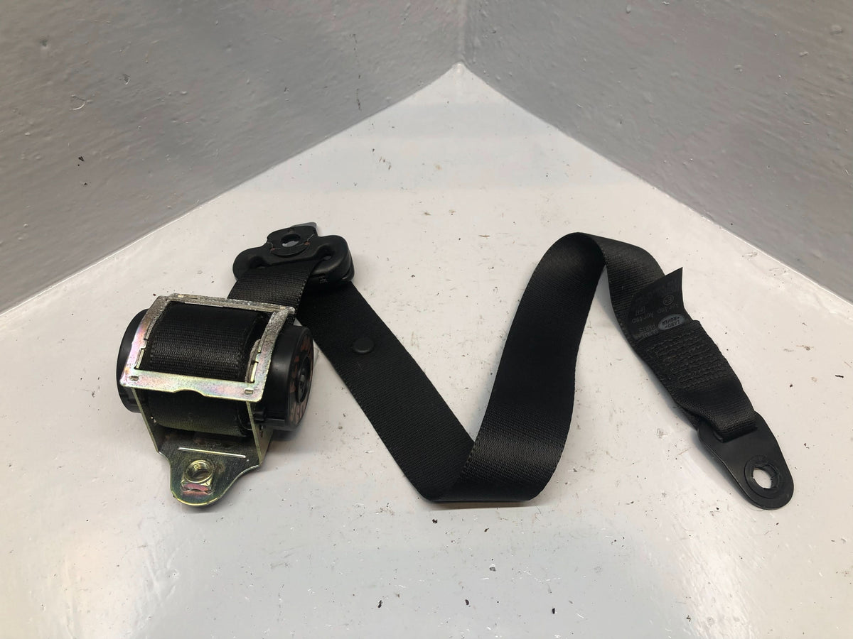 Freelander 1 Seat Belt in Black Near Side Front 5 Door Land Rover 1998 to 2006
