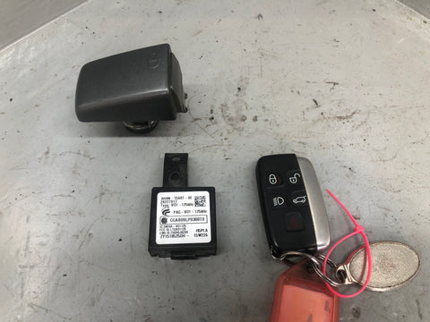 Discovery 4 Key Remote and Blade with Door Lock Land Rover 2009 to 2016 K18066