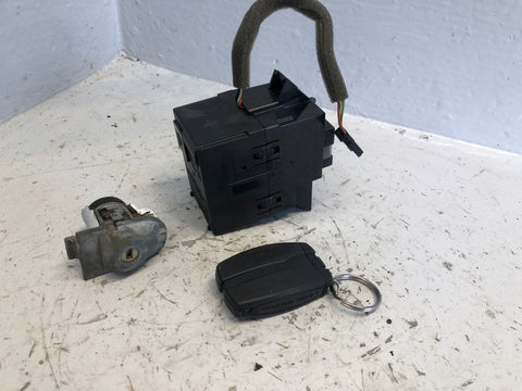 Freelander 2 Ignition Barrel Key Door Lock Land Rover 2006 to 2015 D14106