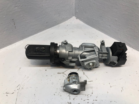 Discovery 3 Lock Set Ignition Barrel Lock with 1 x Key Fob Land Rover L07106