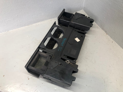 Discovery 2 Cup Holders Ashtray Assembly Black Land Rover 1998 to 2004 L20076