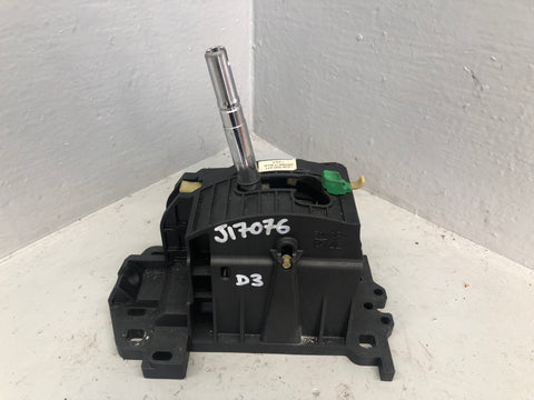 Discovery 3 Automatic Gear Selector Gearstick UCB500071 Land Rover