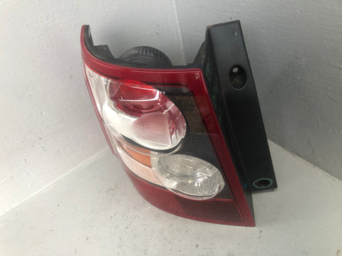 Range Rover Sport Rear Light Assembly Near Side XBF000672 2005 to 2009 D17066