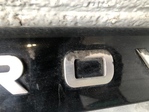 Range Rover Sport Tailgate Trim Santorini Black Facelift 2011 to 2013 D16076