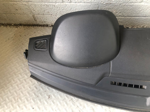 Discovery 4 Dashboard Black Sat Nav Land Rover 2009 to 2016 D03086
