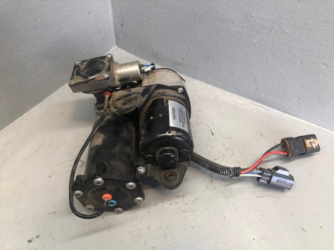 Discovery 3 Range Rover Sport Air Suspension Compressor Hitachi Genuine C12086C