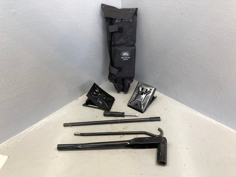 Discovery 3 4 Tool Kit in a Bag KBK500160 Land Rover 2004 to 2016 J14096