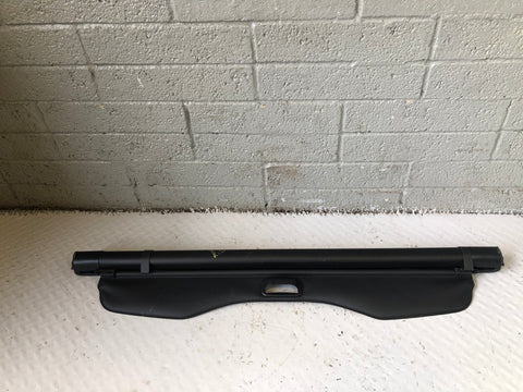 Freelander 2 Retractable Load Cover Parcel Shelf Black Land Rover D02106
