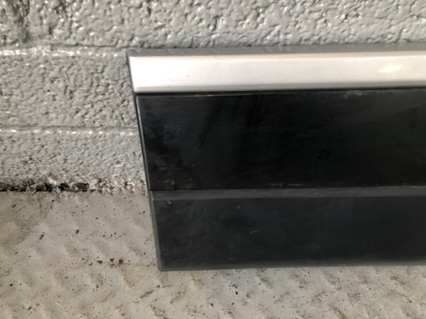 Range Rover L405 Door Trim Lower Near Side Rear Causeway Grey 950 CK52 274A49 AC