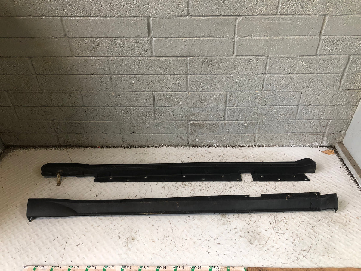 Discovery 2 Sill Trim Cover Protector Pair Land Rover L318 1998 to 2004