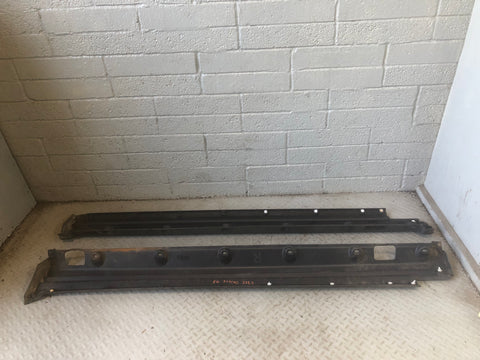 Range Rover L322 Sill Covers Plastic Trims Pair Of 2002 to 2013 D01076