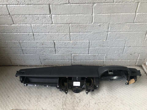 Discovery 4 Dashboard Black Sat Nav Land Rover 2009 to 2016 D03086