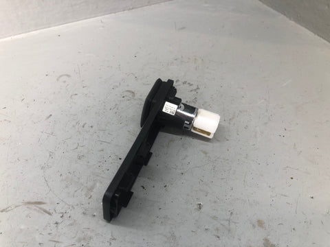 Discovery Sport 12V Port FK72 15K040 CA 2014 to 2019 L550 Land Rover