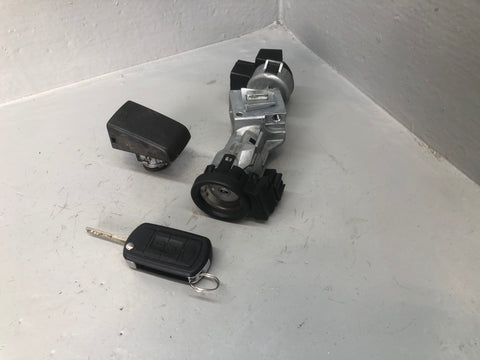 Discovery 3 Lock Set Ignition Barrel Lock with 1 x Key Fob Land Rover K02066