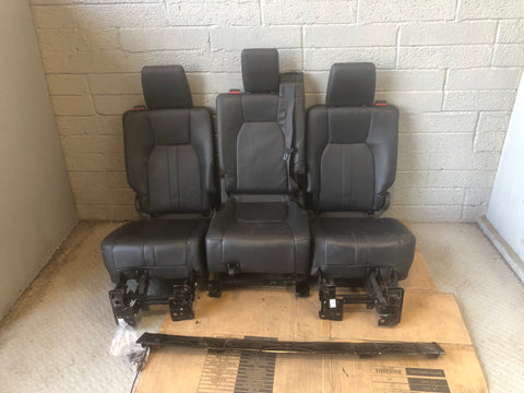 Discovery 4 Seats Rear 2nd Second Row in Black Land Rover 2009 to 2016 L10076