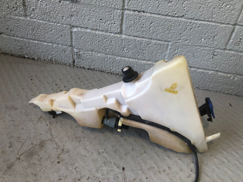 Jaguar XF Windscreen Washer Tank Bottle Reservoir with 2 Pumps X250 2011 to 2015