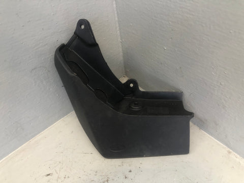 Discovery 4 Mud Flap Guard Near Side Front Genuine Land Rover CAS000114