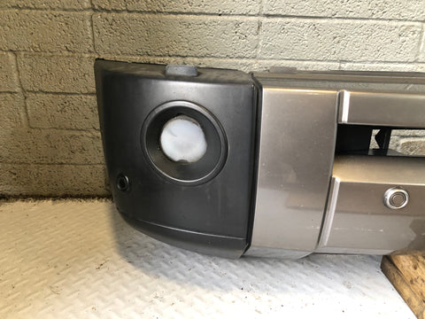 Discovery 3 Front Bumper in Stornoway Grey Land Rover 2004 to 2009 L07106