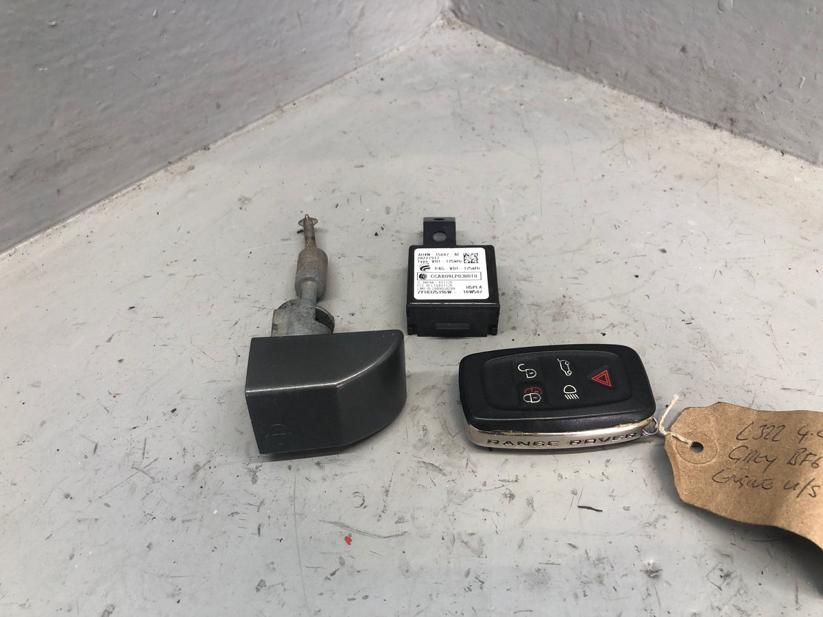 Range Rover L322 Key Remote and Blade with Door Lock Keyless 2009 to 2013 L29076