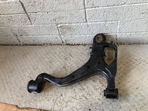Discovery 4 Control Arm Front Lower Suspension Near Side 2009 to 2014 J23096