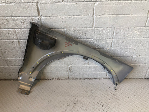 Discovery 4 Wing Near Side Front Orkney Grey Land Rover 2009 to 2016 D03086