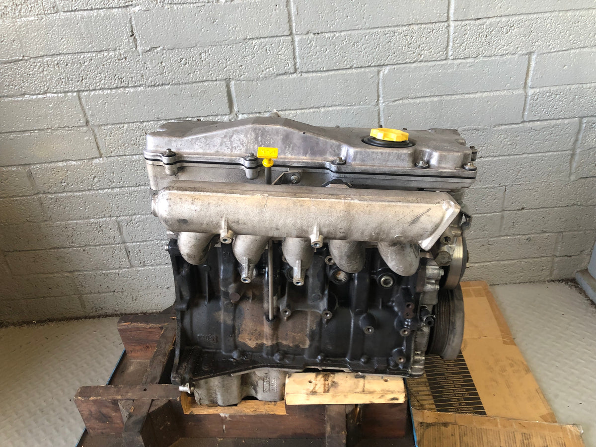 Discovery 2 TD5 Engine 2.5 10P Defender Diesel Land Rover 1998 to 2002 L20076
