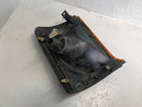Discovery 2 Indicator Near Side Front TD5 And V8 Land Rover 1998 to 2002