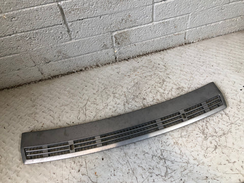 Range Rover L322 Bonnet Grill Under Windscreen 2002 to 2013 D26086