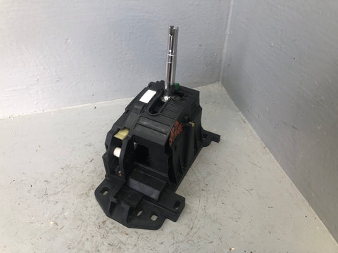 Discovery 3 Automatic Gear Selector Gearstick Land Rover 2004 to 2009 J12086