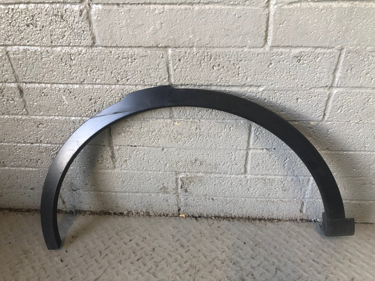 Discovery Sport Wheel Arch Trim Near Side Front FK72-16A075-BB L550 Land Rover
