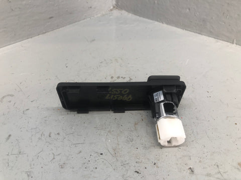 Discovery Sport 12V Port FK72 15K040 CA 2014 to 2019 L550 Land Rover