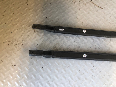 Discovery 4 Roof Rails Three Quarter Length Roof Bars Land Rover K18066
