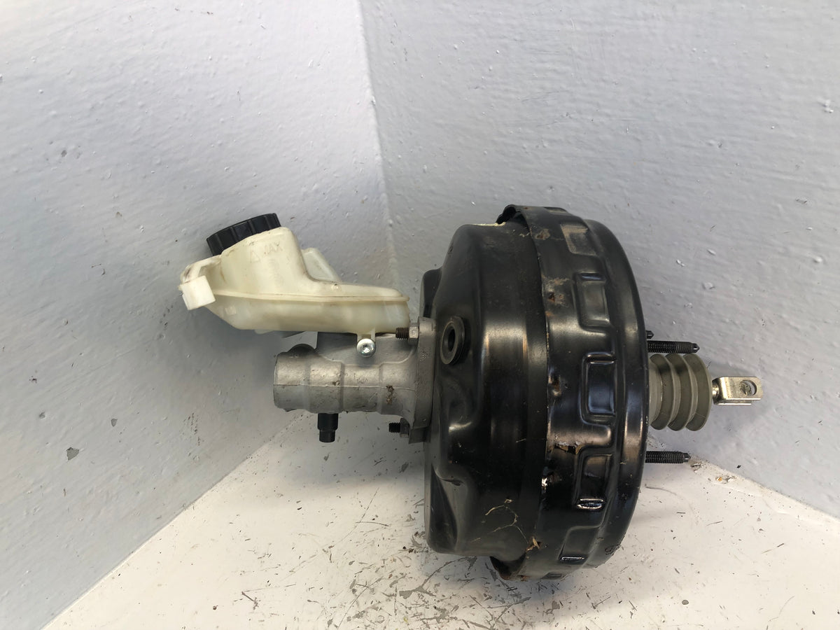 Freelander 2 Brake Servo and Master Cylinder 6G91-2B195 Land Rover 2006 to 2014